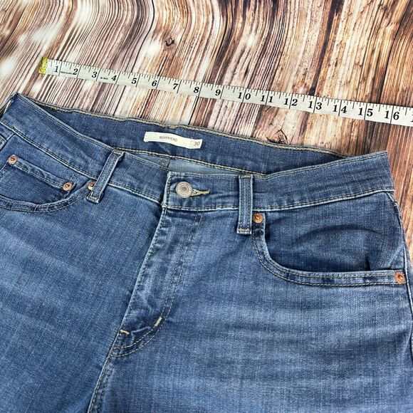 Levi's BOYFRIEND Womens Sz 30 Blue Mid Rise Crop Capri Jeans Denim Pants 32x26.5 - Picture 3 of 11